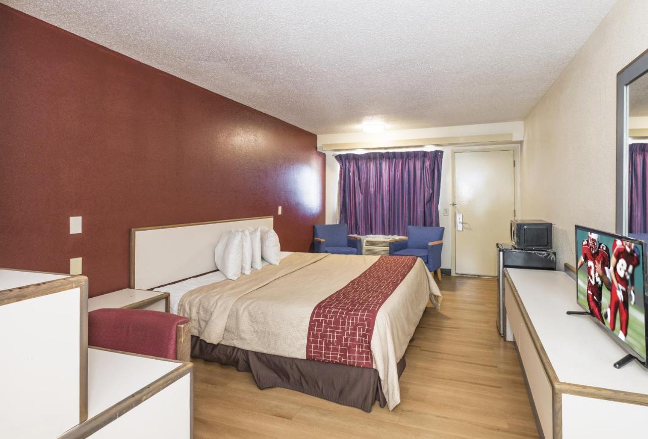 Red Roof Inn Atlanta-Норкрос Екстериор снимка